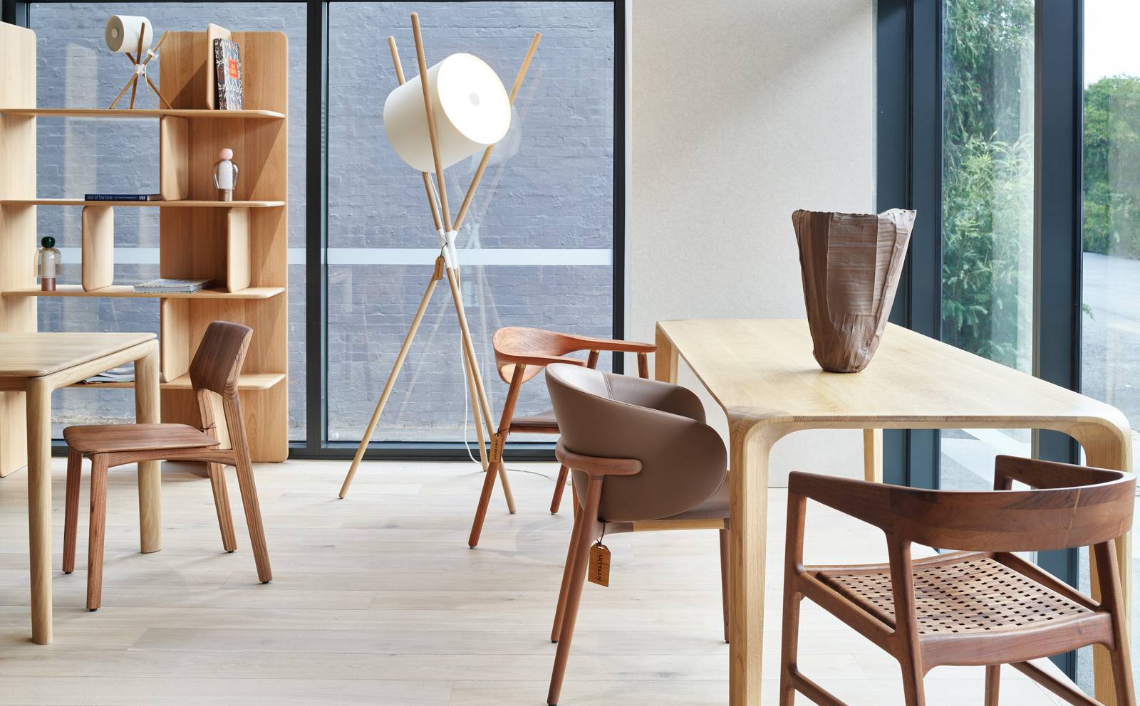 d&eacute;couvrez nos services d&rsquo;artisan int&eacute;rieur pour vos travaux de r&eacute;novation, am&eacute;nagement et d&eacute;coration. qualit&eacute;, savoir-faire et conseils personnalis&eacute;s pour sublimer votre espace.