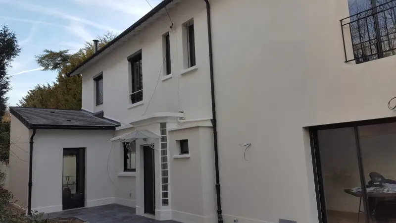 entreprise sp&eacute;cialis&eacute;e dans la construction et la r&eacute;novation &agrave; garches : maisons, appartements et locaux professionnels. devis gratuit, travaux de qualit&eacute; et accompagnement sur mesure pour tous vos projets immobiliers.