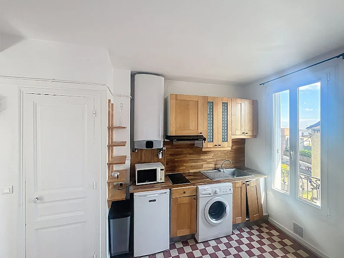 obtenez rapidement votre devis pour une cuisine sur mesure à garches 92260. comparez les prix et services des cuisinistes locaux pour bénéficier d'une installation adaptée à vos besoins.