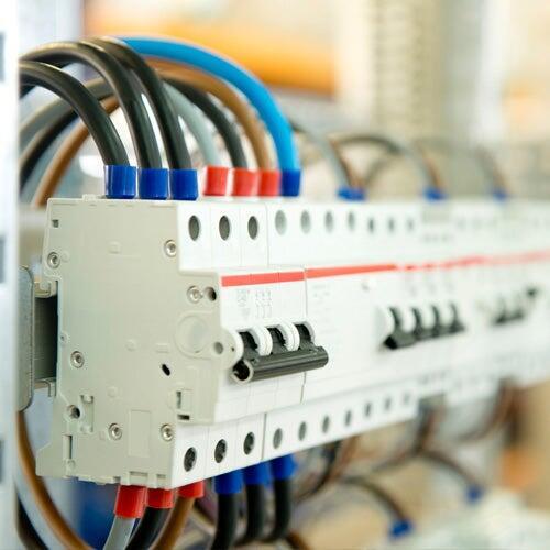 trouvez un &eacute;lectricien qualifi&eacute; &agrave; garches pour tous vos besoins en &eacute;lectricit&eacute; : installation, d&eacute;pannage, r&eacute;novation et mise aux normes. intervention rapide et professionnelle.