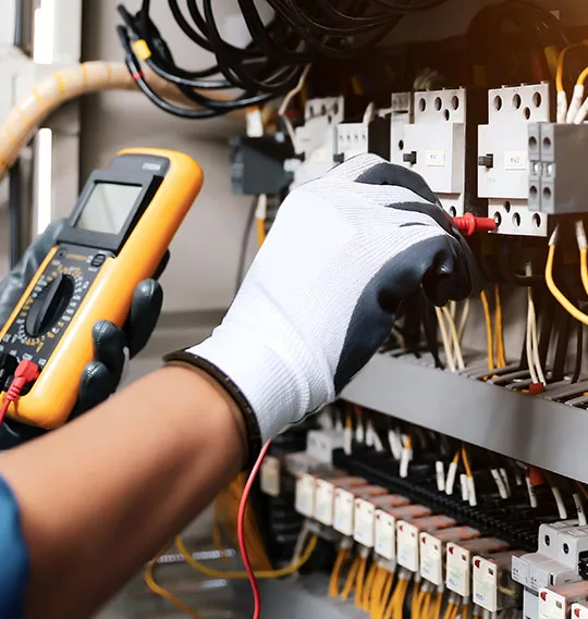 besoin d'un électricien à garches ? profitez d'un service rapide, fiable et conforme aux normes pour tous vos travaux d'électricité, dépannage et installations. devis gratuit.