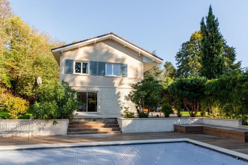 d&eacute;couvrez les erreurs courantes &agrave; &eacute;viter lors d&rsquo;une r&eacute;novation &agrave; garches et profitez de nos conseils pour r&eacute;ussir vos travaux en toute s&eacute;r&eacute;nit&eacute;.