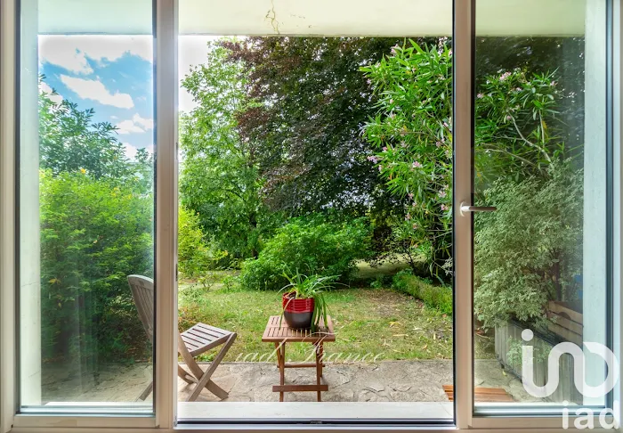 d&eacute;couvrez nos services de peinture &agrave; garches avec garantie. profitez d'un travail soign&eacute; et durable r&eacute;alis&eacute; par des professionnels qualifi&eacute;s. demandez votre devis gratuit d&egrave;s maintenant !