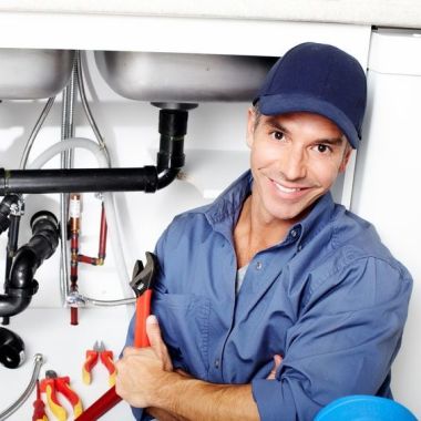 besoin d'un plombier &agrave; garches ? intervention rapide pour d&eacute;pannage, r&eacute;paration et installation de plomberie. travail soign&eacute;, devis gratuit, disponible 7j/7.