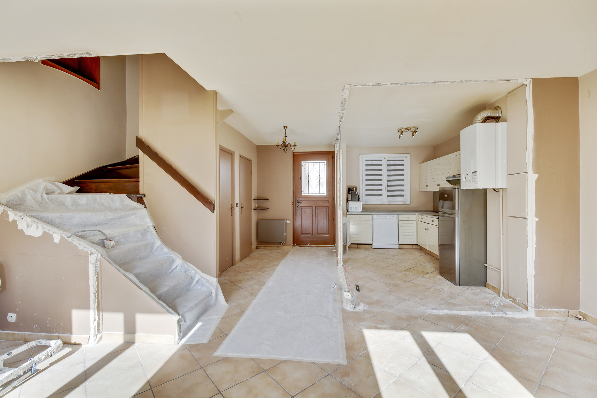 d&eacute;couvrez nos conseils et solutions pour la r&eacute;novation de votre maison : travaux, astuces, mat&eacute;riaux et id&eacute;es pour moderniser et am&eacute;liorer votre int&eacute;rieur ou ext&eacute;rieur.