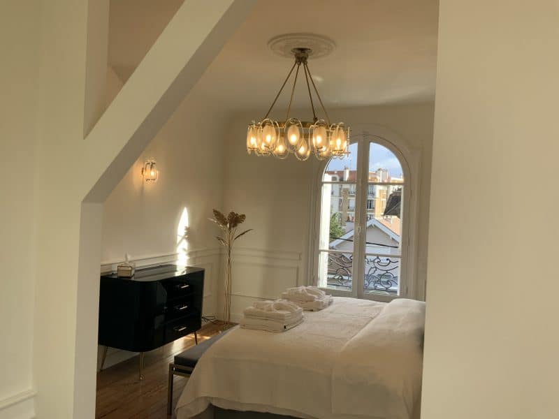 confiez la rénovation de votre appartement à garches à des experts. profitez de conseils personnalisés, de travaux soignés et d’un accompagnement sur-mesure pour transformer votre intérieur selon vos envies.