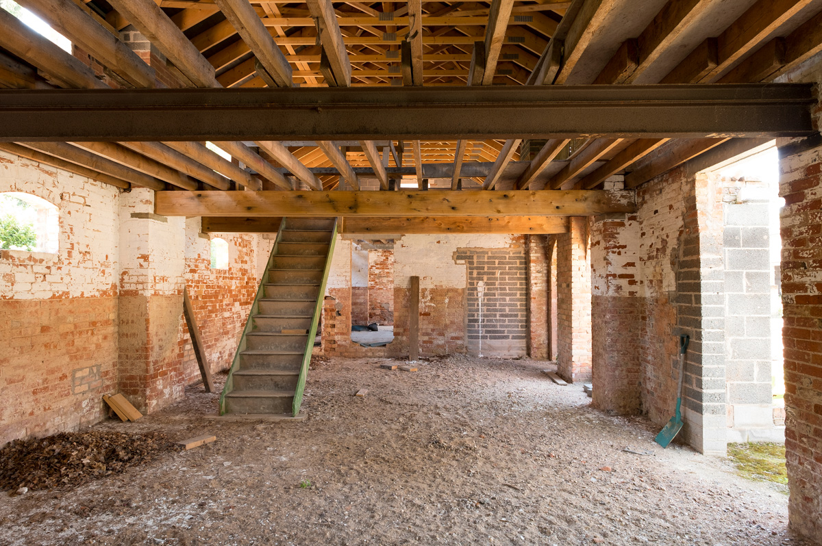 d&eacute;couvrez nos conseils et solutions pour la r&eacute;novation de b&acirc;timent : am&eacute;lioration &eacute;nerg&eacute;tique, modernisation, s&eacute;curit&eacute; et valorisation de votre bien immobilier. r&eacute;ussissez vos travaux avec des experts !