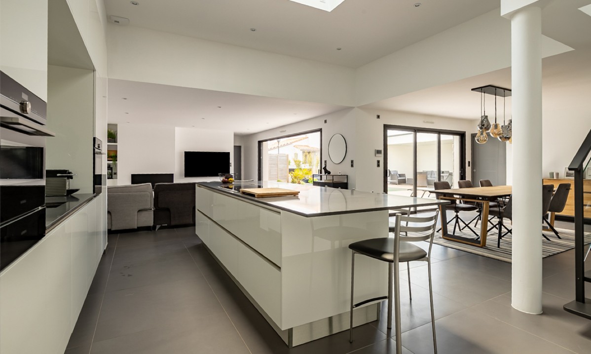 confiez votre projet de rénovation complète à des experts pour transformer votre intérieur. devis gratuit, conseils personnalisés et accompagnement sur mesure pour moderniser et valoriser votre habitat.