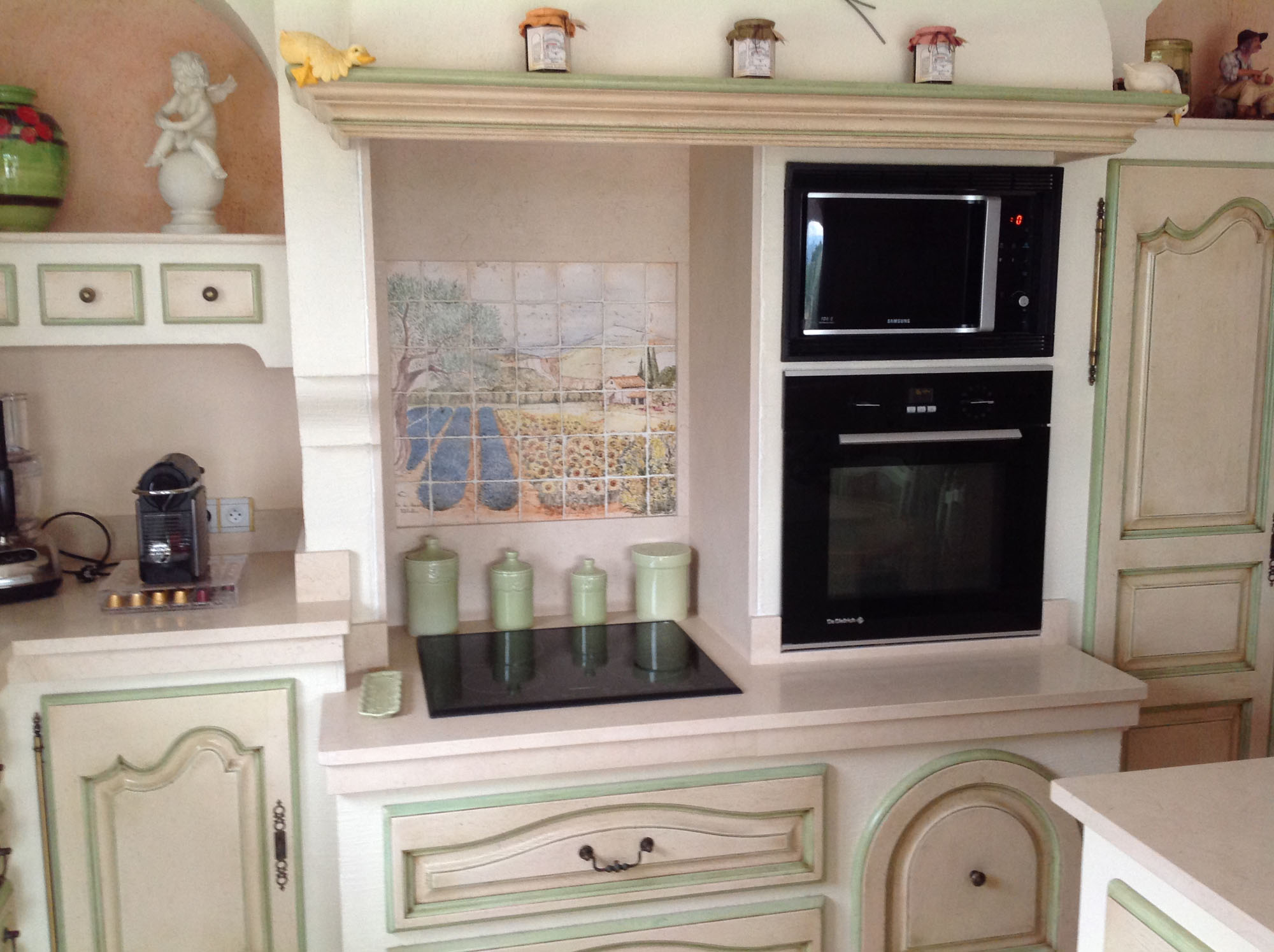 envie de r&eacute;nover votre cuisine &agrave; garches ? d&eacute;couvrez nos services sur mesure pour une cuisine moderne, fonctionnelle et adapt&eacute;e &agrave; vos besoins. obtenez un devis gratuit rapidement !