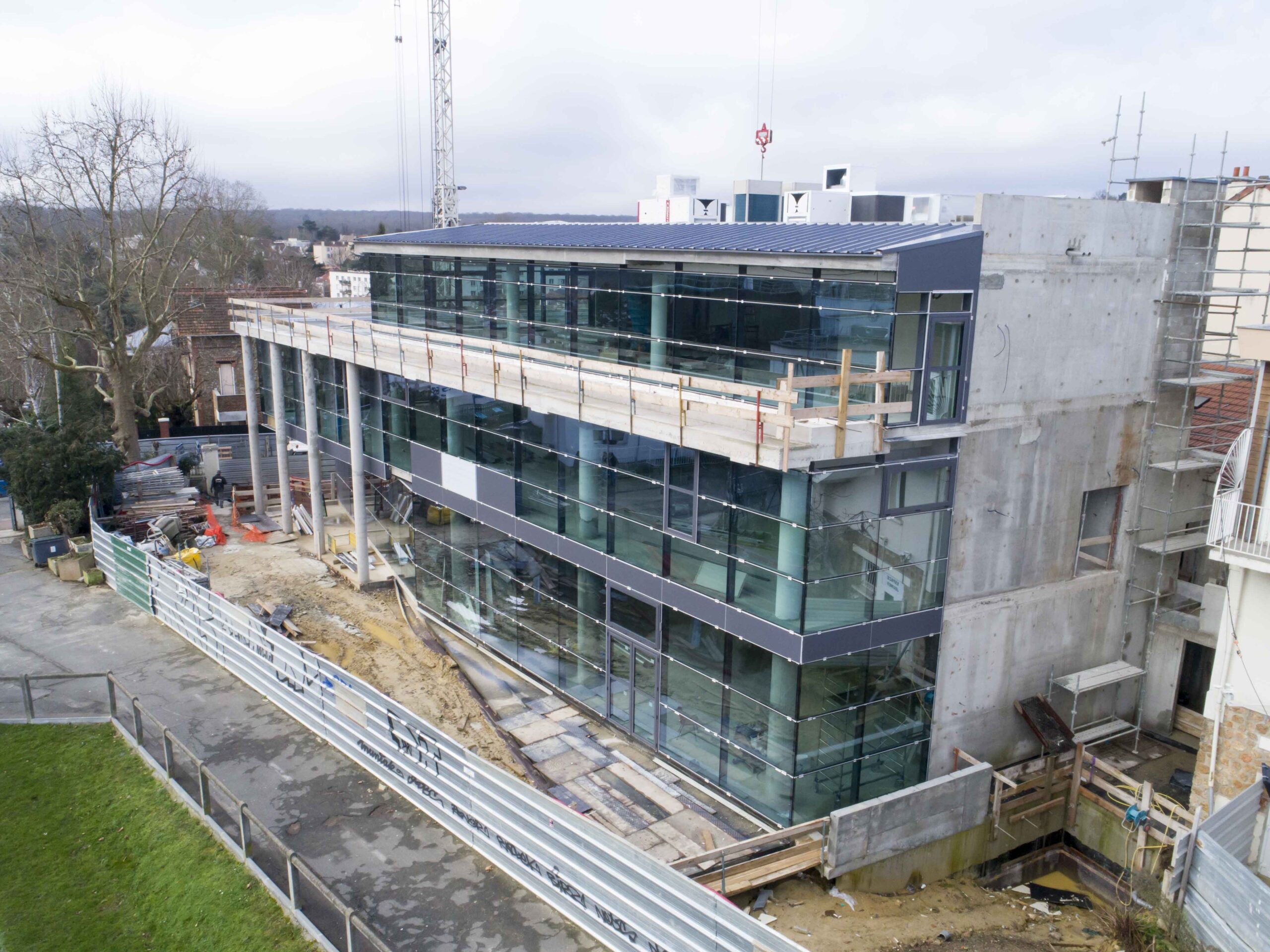 confiez la r&eacute;novation de votre maison ou appartement &agrave; garches &agrave; des experts qualifi&eacute;s. travaux de qualit&eacute;, conseils personnalis&eacute;s et devis gratuit pour tous vos projets de r&eacute;novation int&eacute;rieure ou ext&eacute;rieure.