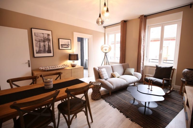 d&eacute;couvrez nos conseils et solutions pour la r&eacute;novation int&eacute;rieure : id&eacute;es d&eacute;co, mat&eacute;riaux tendance, astuces d&rsquo;am&eacute;nagement, et accompagnement pour transformer votre espace de vie selon vos envies.