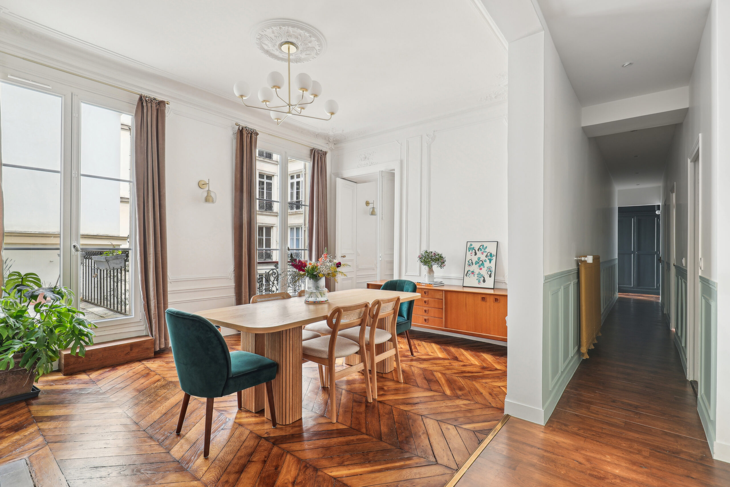 confiez votre r&eacute;novation int&eacute;rieure &agrave; garches 92260 &agrave; des experts qualifi&eacute;s. am&eacute;nagement, d&eacute;coration, travaux sur mesure pour transformer votre habitat selon vos envies. devis gratuit et conseils personnalis&eacute;s.