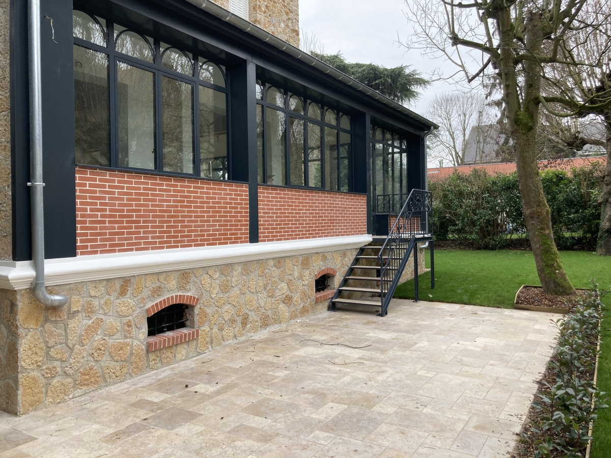 vous cherchez à rénover votre maison à garches 92260 ? découvrez nos solutions sur-mesure pour moderniser, isoler et valoriser votre habitat. devis rapide, travaux de qualité et accompagnement personnalisé.