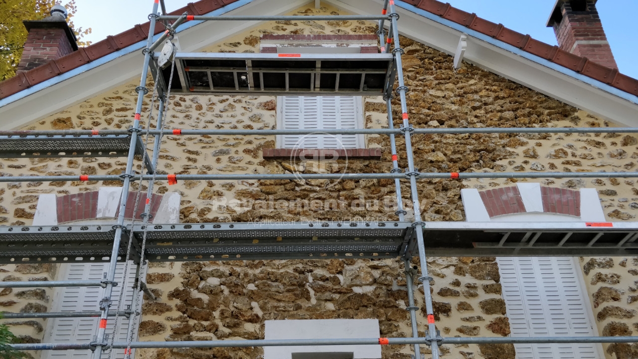 d&eacute;couvrez comment assurer un suivi efficace de vos travaux &agrave; garches. conseils, &eacute;tapes et solutions pour piloter chaque &eacute;tape de votre chantier en toute s&eacute;r&eacute;nit&eacute;.