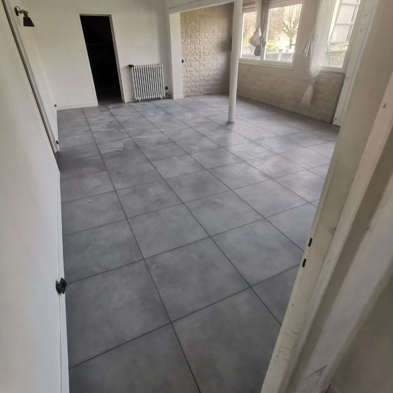 d&eacute;couvrez les tarifs du carrelage au m&sup2;, conseils pour bien choisir votre carrelage, comparer les prix et ma&icirc;triser votre budget pour vos travaux de r&eacute;novation ou construction.