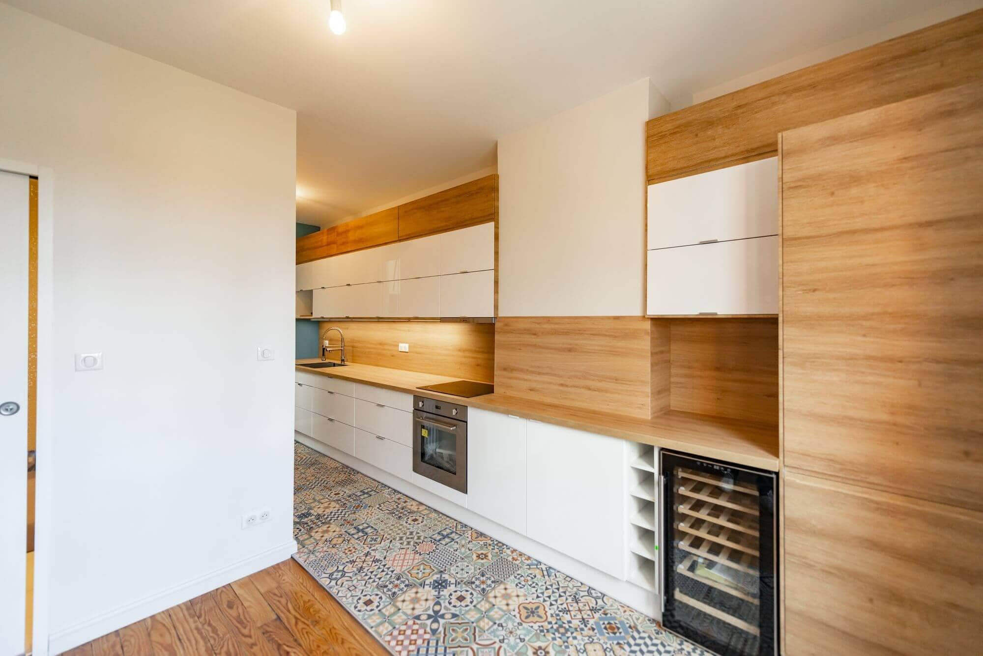 découvrez nos conseils et astuces pour réussir vos travaux d'appartement : rénovation, aménagement, décoration et optimisation de l'espace pour un intérieur à votre image.