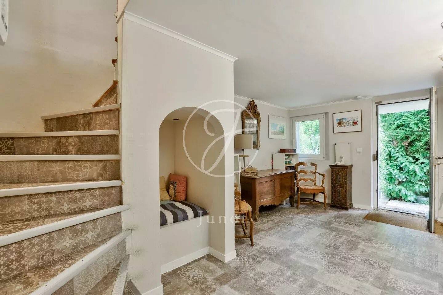 confiez la r&eacute;novation de votre maison ou appartement &agrave; garches &agrave; des professionnels qualifi&eacute;s. travaux sur mesure, conseils personnalis&eacute;s et respect des d&eacute;lais pour un r&eacute;sultat &agrave; la hauteur de vos attentes.