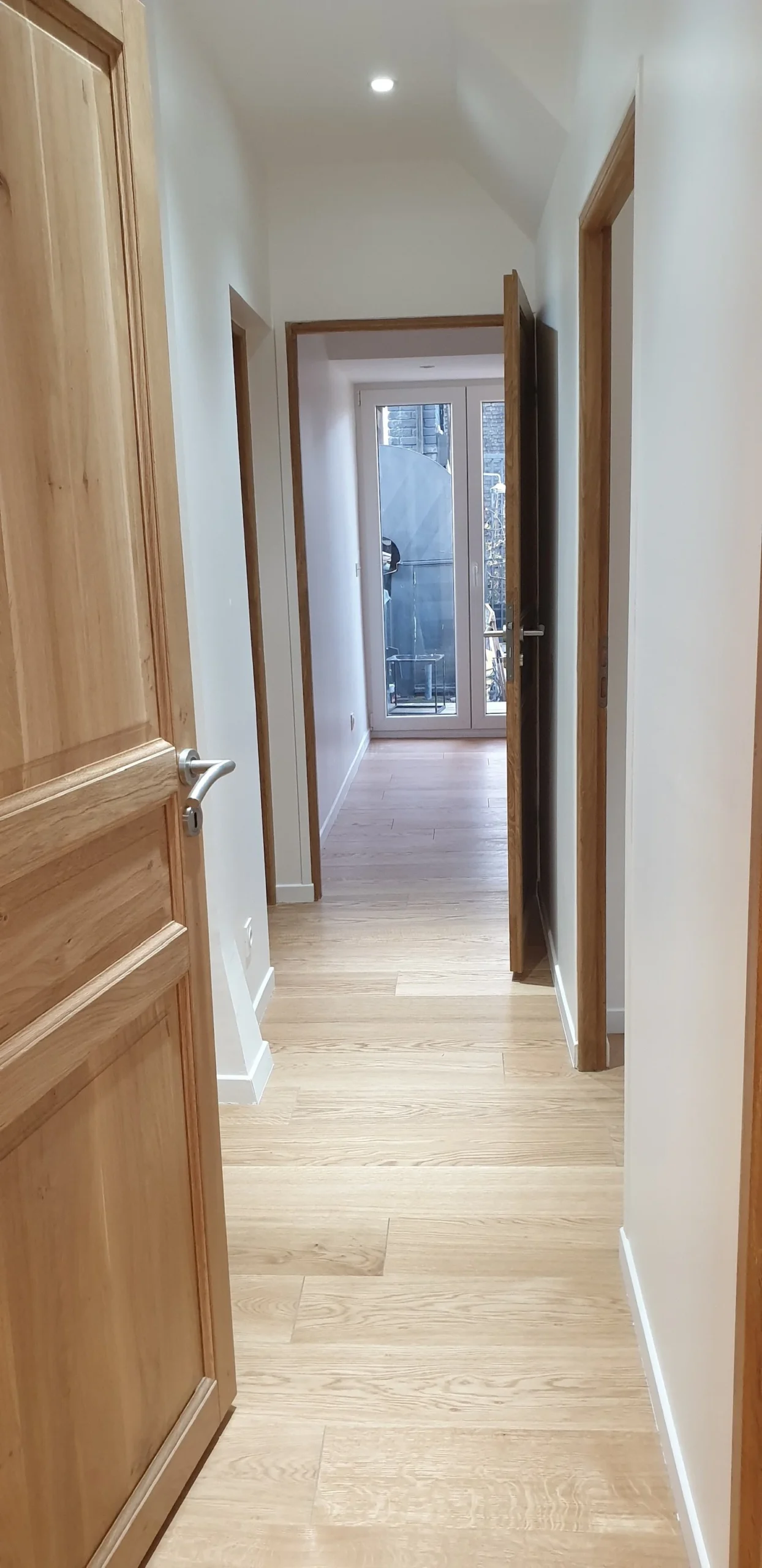 d&eacute;couvrez nos conseils et astuces pour r&eacute;ussir votre r&eacute;novation int&eacute;rieure &agrave; garches. optimisez votre espace, choisissez les bons mat&eacute;riaux et transformez votre int&eacute;rieur avec des id&eacute;es pratiques et tendance.