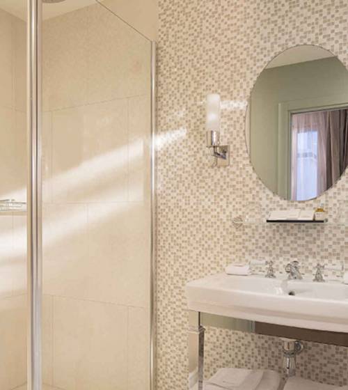 transformez votre salle de bains &agrave; garches gr&acirc;ce &agrave; nos services de r&eacute;novation de qualit&eacute;. conseils sur mesure, mat&eacute;riaux haut de gamme et r&eacute;alisation soign&eacute;e pour un espace moderne et fonctionnel.