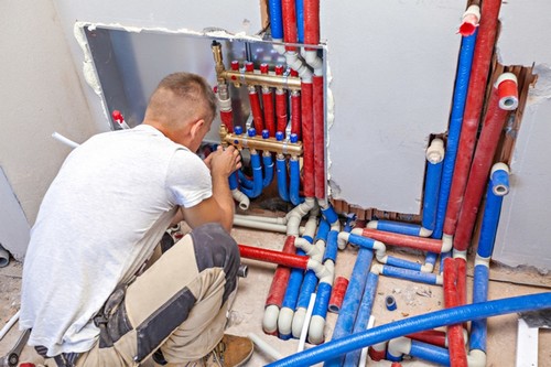 plombier fiable à paris et en île-de-france, expert en dépannage rapide, entretien et installation de plomberie pour tous vos besoins domestiques et professionnels.