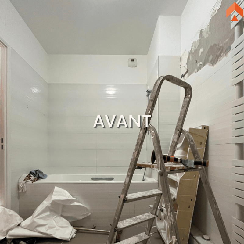 d&eacute;couvrez le co&ucirc;t moyen pour la r&eacute;novation d'une salle de bain, incluant les prix des mat&eacute;riaux, de la main d'&oelig;uvre et des conseils pour optimiser votre budget.